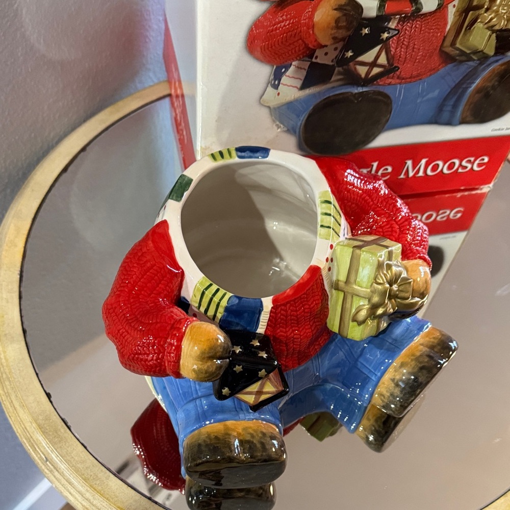Fitz and Floyd Festive Moose Cookie Jar - Picture 5 of 8